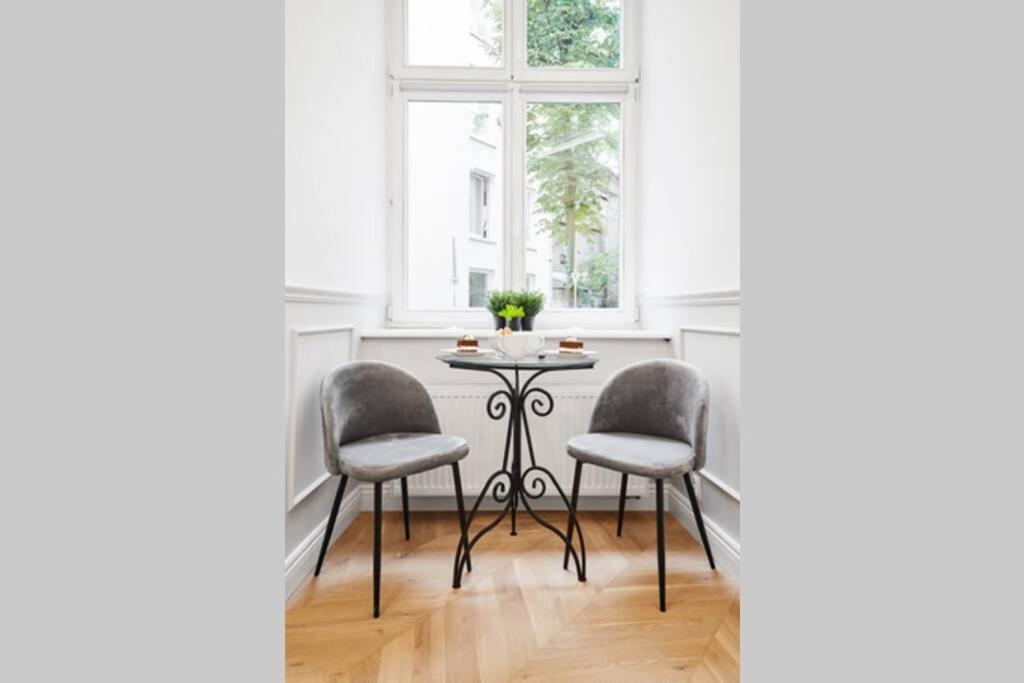 Househost Apartment I: Studencka Street Kraków Zewnętrze zdjęcie